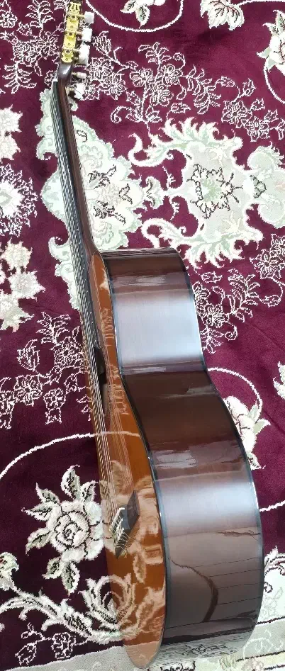 گیتار c70 اصلی|گیتار، بیس، امپلیفایر|ورامین, ورامین|دیوار