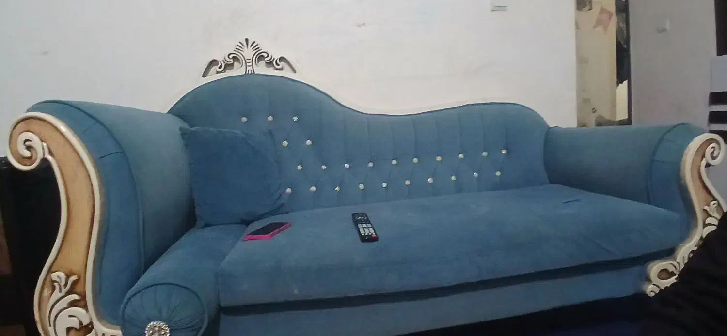 تخفیف هم دارد برای مشتری واقعی|مبلمان خانگی و میز عسلی|اسفراین, |دیوار