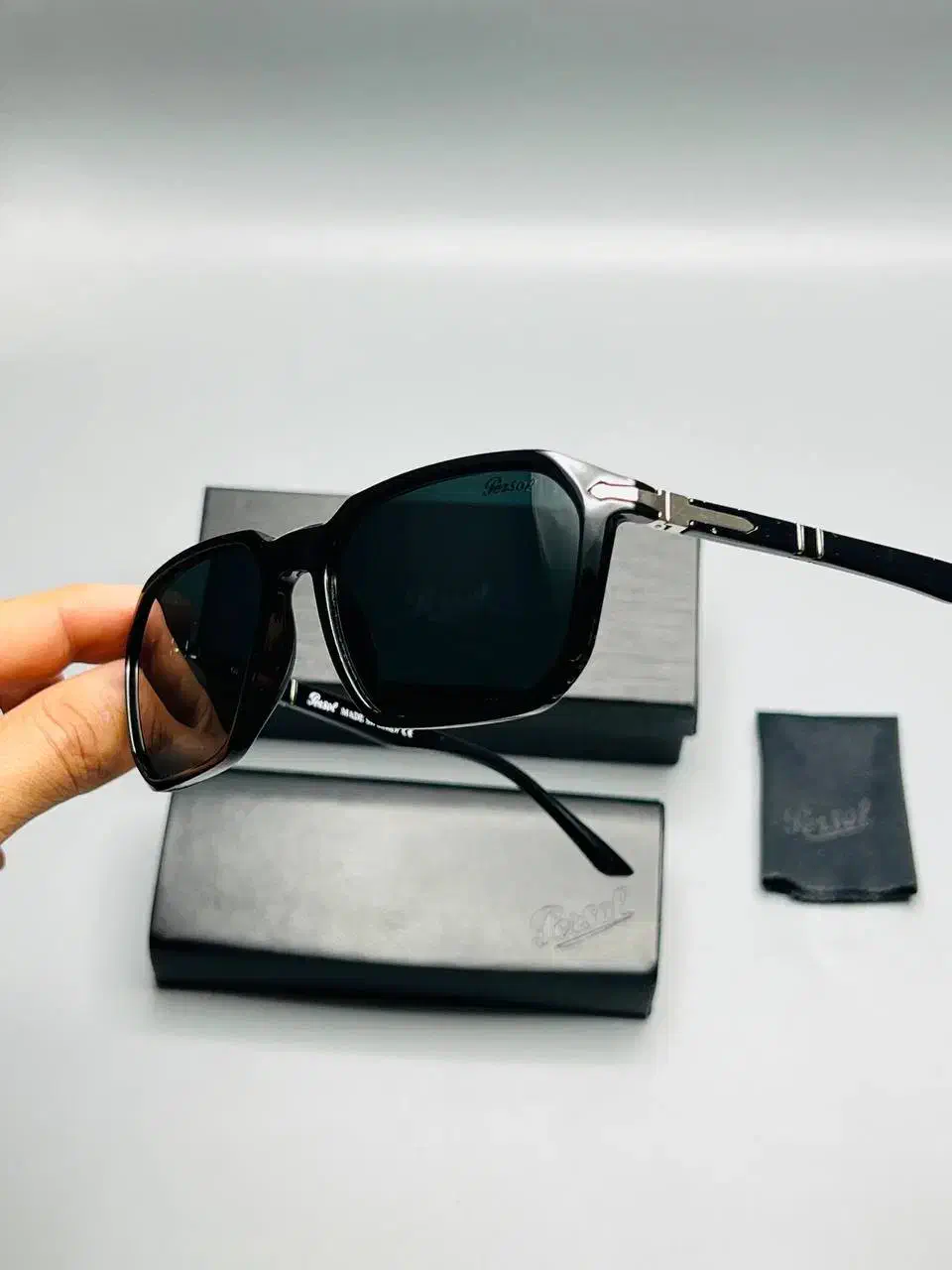 عینک شیشه پرسول|بدلیجات|مشهد, چهارچشمه|دیوار