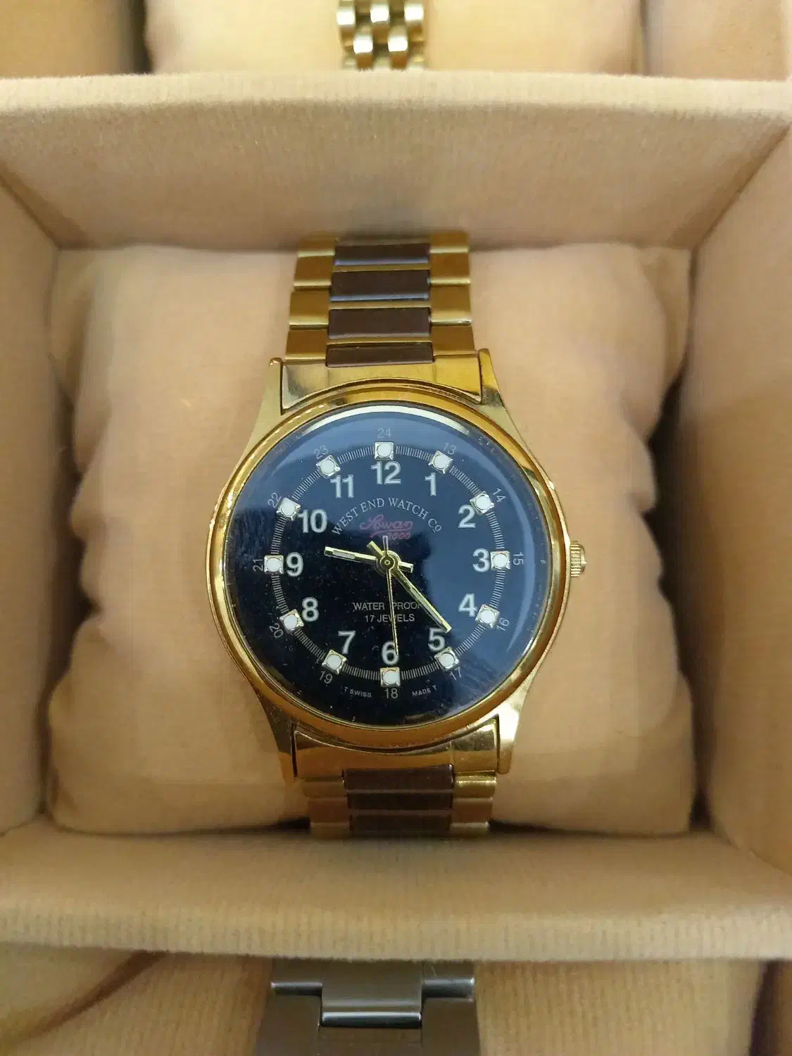 ساعت وستن واچ درحد نو|ساعت|اصفهان, شهرک ولیعصر|دیوار