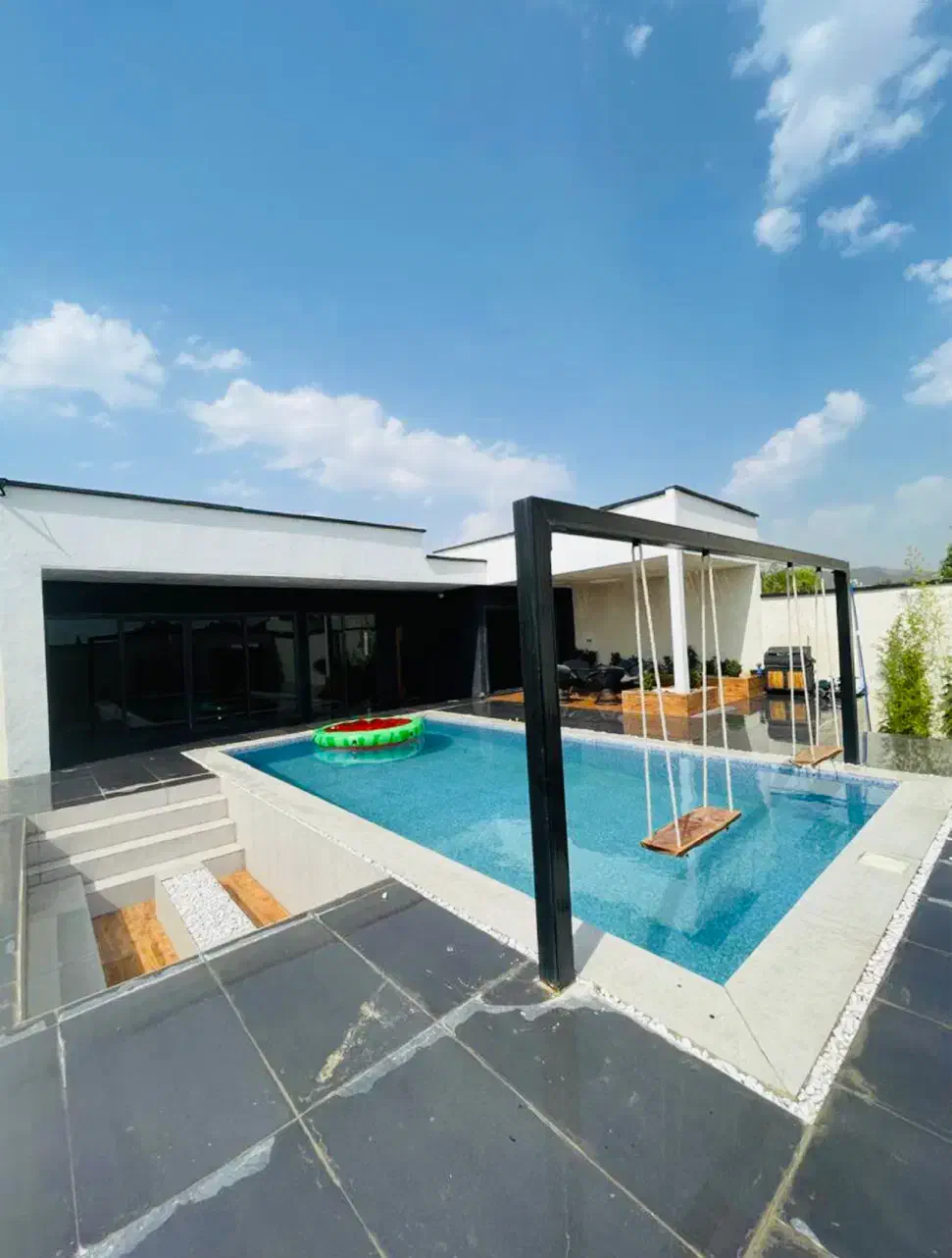 اجاره باغ ویلا مدرن|اجارهٔ کوتاه‌مدت ویلا و باغ|تهران, آبشار تهران (دریاچه)|دیوار