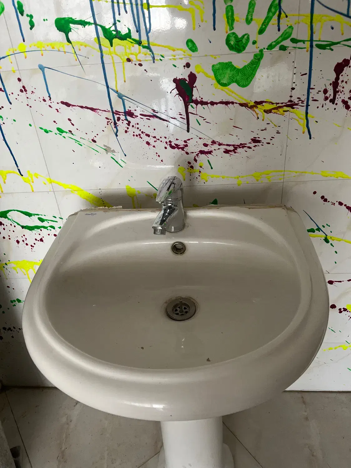 روشویی،توالت فرهنگی ،صندلی|لوازم سرویس بهداشتی|اراک, |دیوار