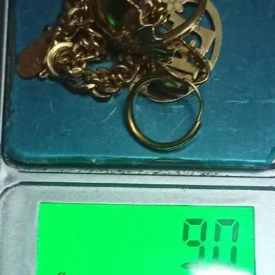 9گرم طلا همراه با فاکتور 200بالای تابلو|جواهرات|بندر امام خمینی, |دیوار