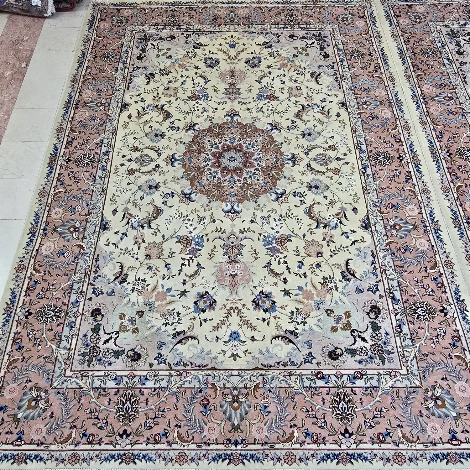 فرش دستباف خطیبی جفت ۹ جفت ۶ و قالیچه|فرش|تهران, ونک|دیوار