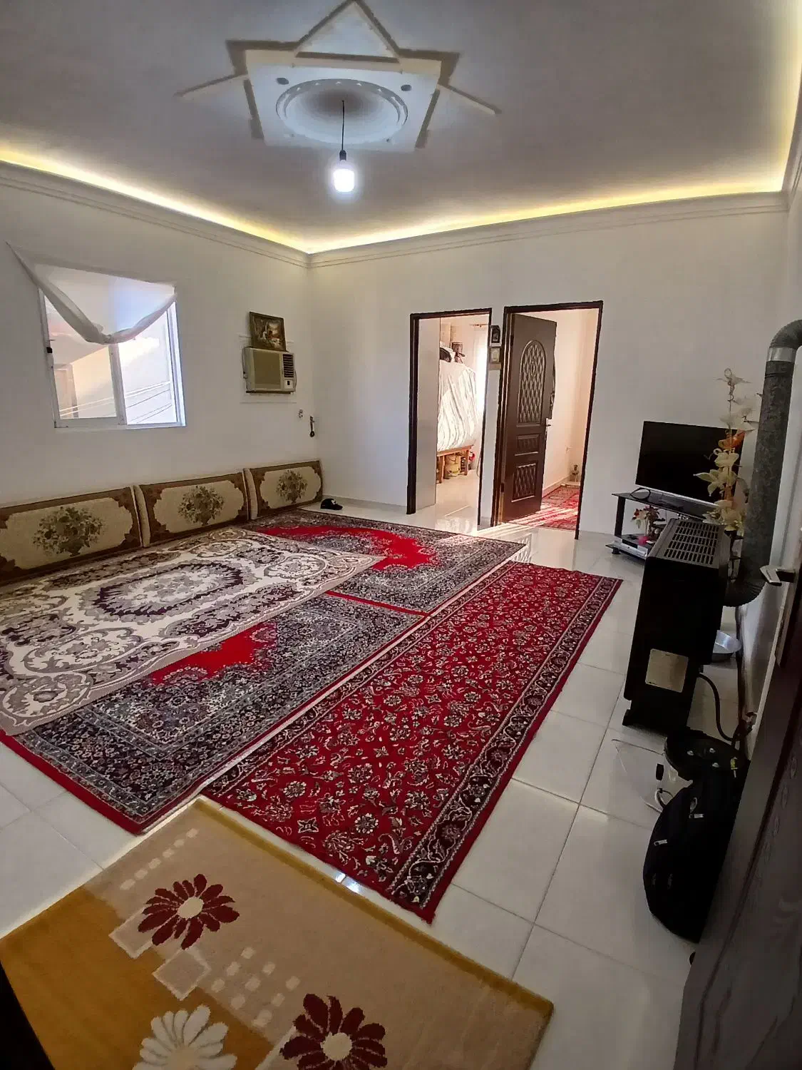 طبقه اول ۲ خوابه تک واحد/با پارکینگ اختصاصی/|فروش آپارتمان|رشت, پاره بیجار|دیوار