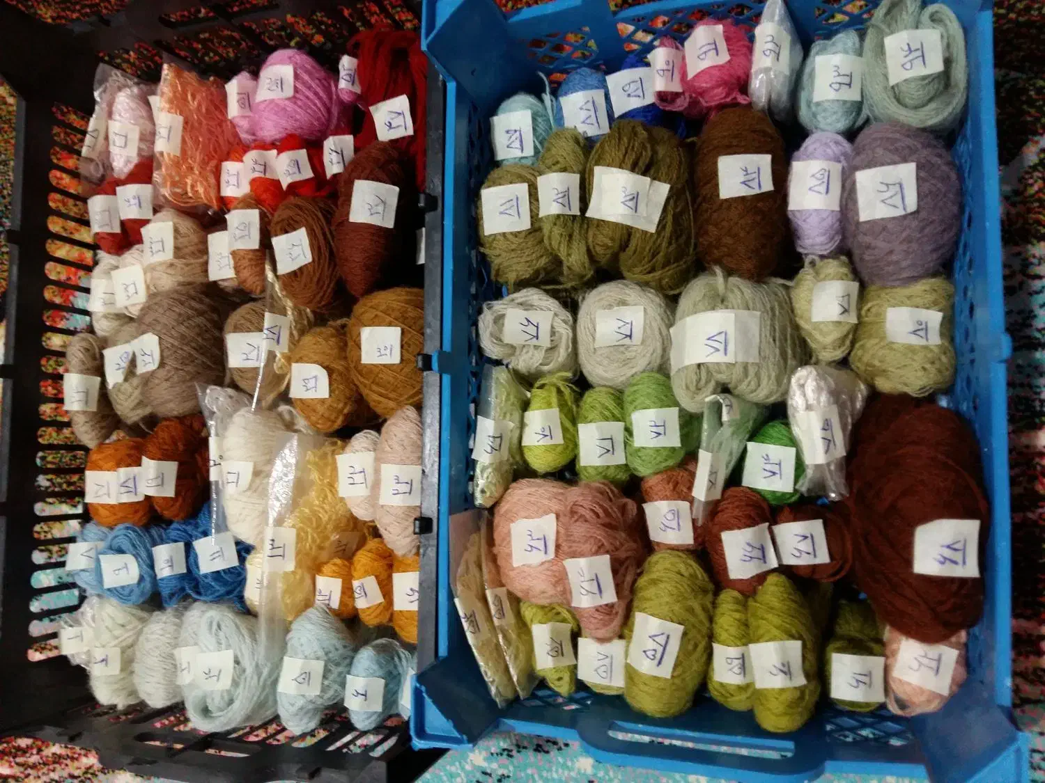 نخ و نقشه تابلو فرش|لوازم خیاطی و بافتنی|سنندج, |دیوار