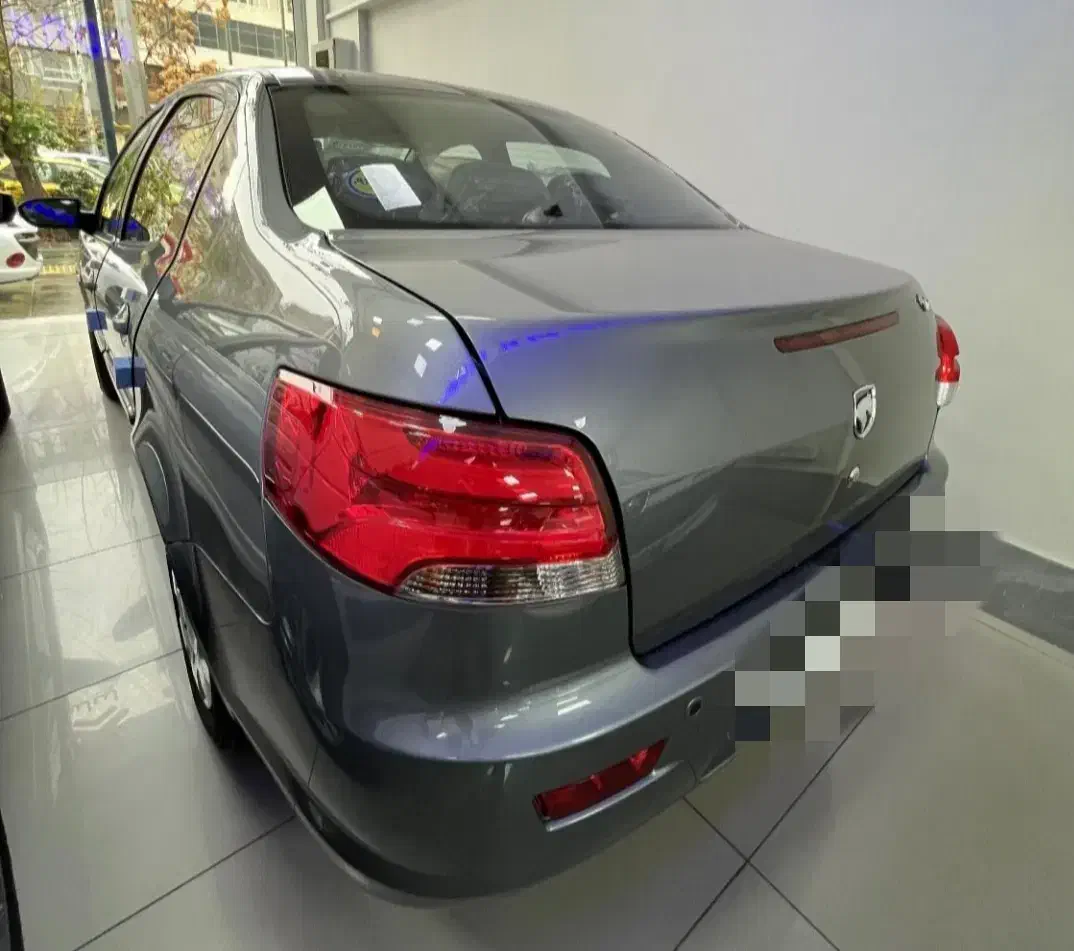 رانا پلاس خاکستری متالیک|خودرو سواری و وانت|کرمانشاه, |دیوار