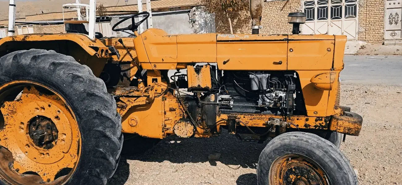 تراکتور رومانی|خودرو سنگین|سمیرم, |دیوار