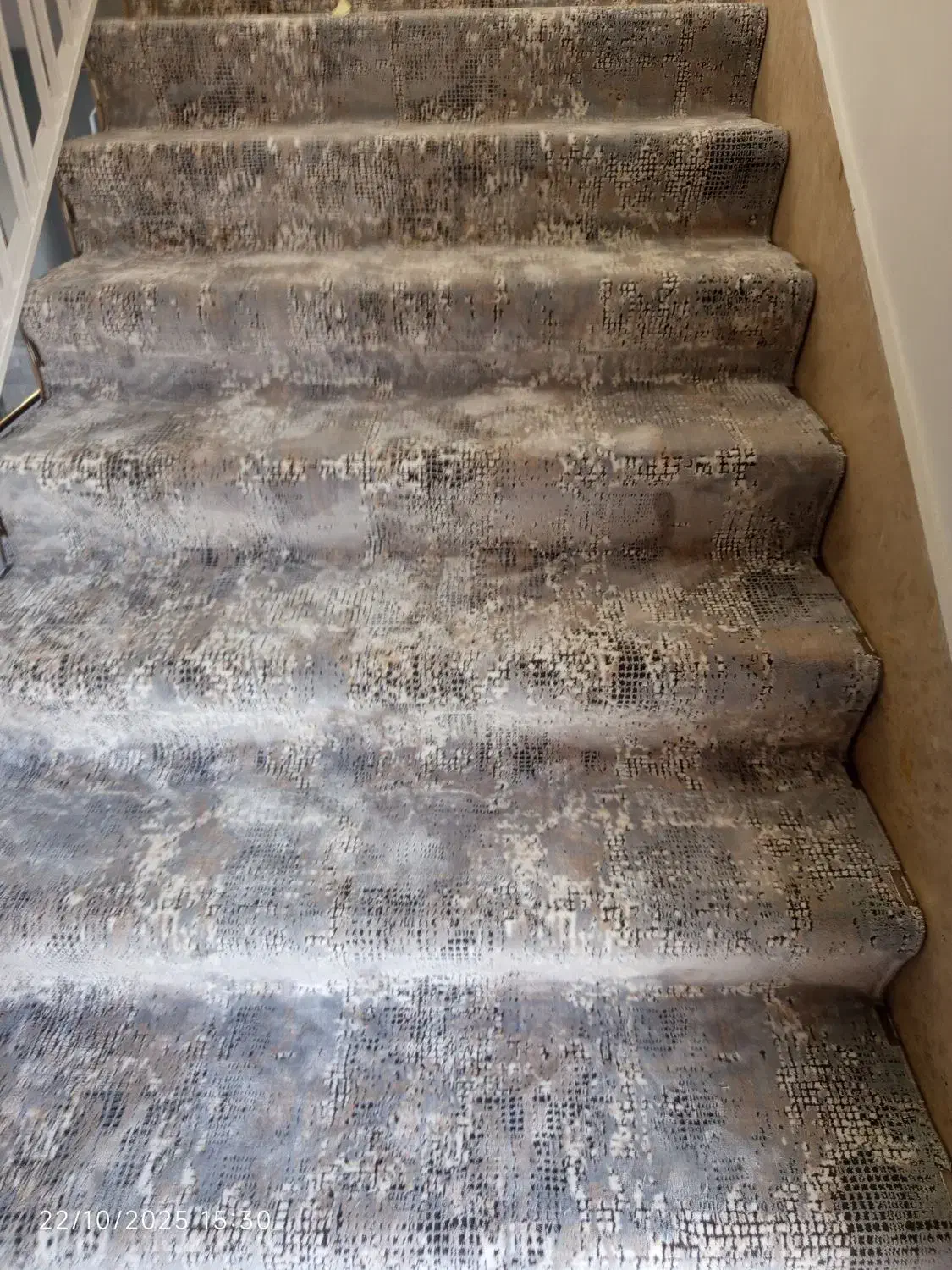 نصاب موکت و فرش و راه پله و مسجد،نمایشگاه و...|خدمات پیشه و مهارت|بهارستان, |دیوار