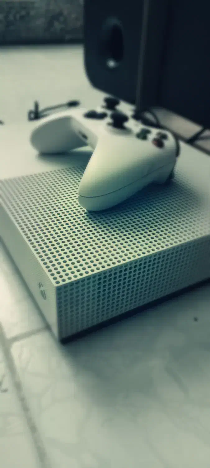 Xbox one s 1 tra|کنسول، بازی ویدئویی و آنلاین|علی‌آباد کتول, |دیوار