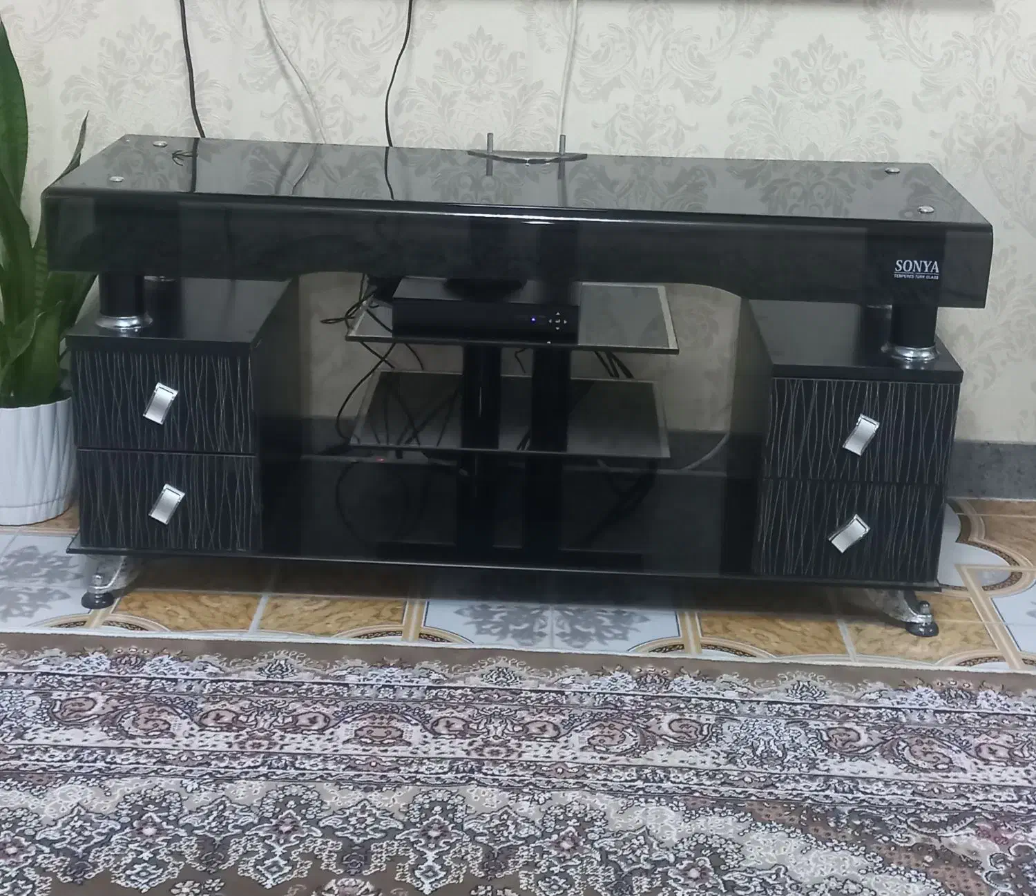 فروش ساعت دیواری ومیز تیوی|میز تلویزیون|تالش, تالش|دیوار