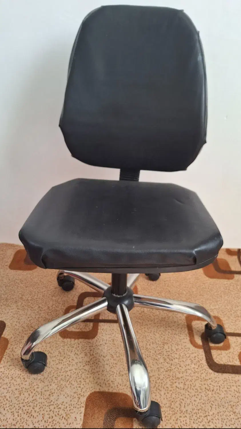 صندلی چرخدار(جک دار)|صندلی و نیمکت|مراغه, |دیوار