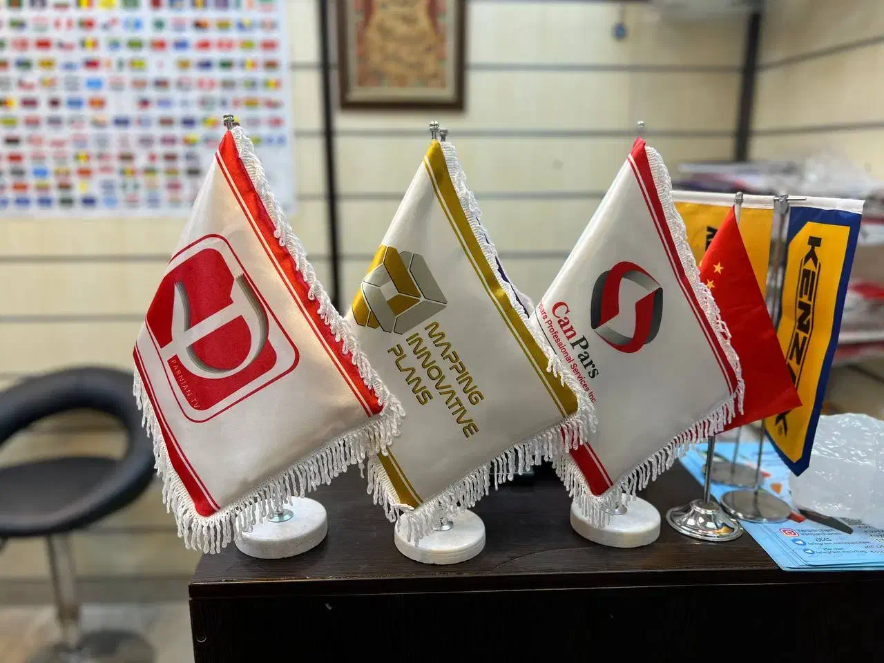 تولید ، چاپ و پخش کننده انواع پرچم|عمدهفروشی|تهران, شیخ هادی|دیوار