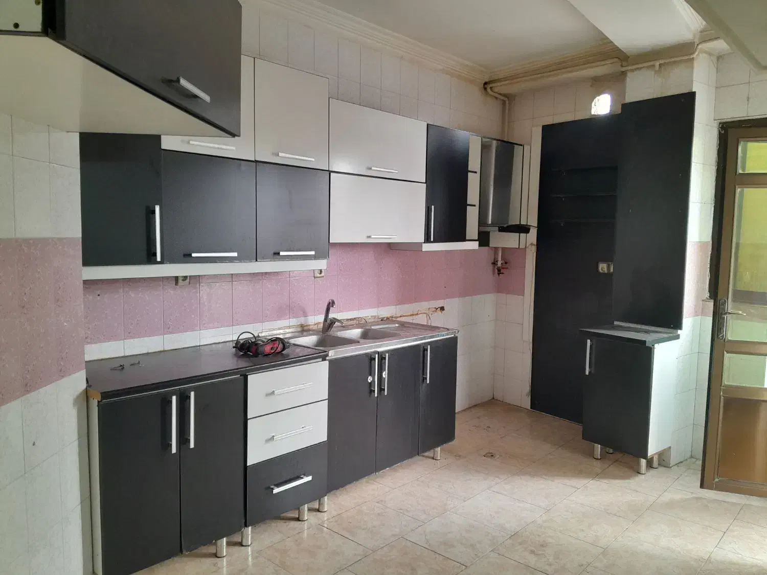 کابینت در حد نو|مصالح و تجهیزات ساختمان|قائمشهر, |دیوار