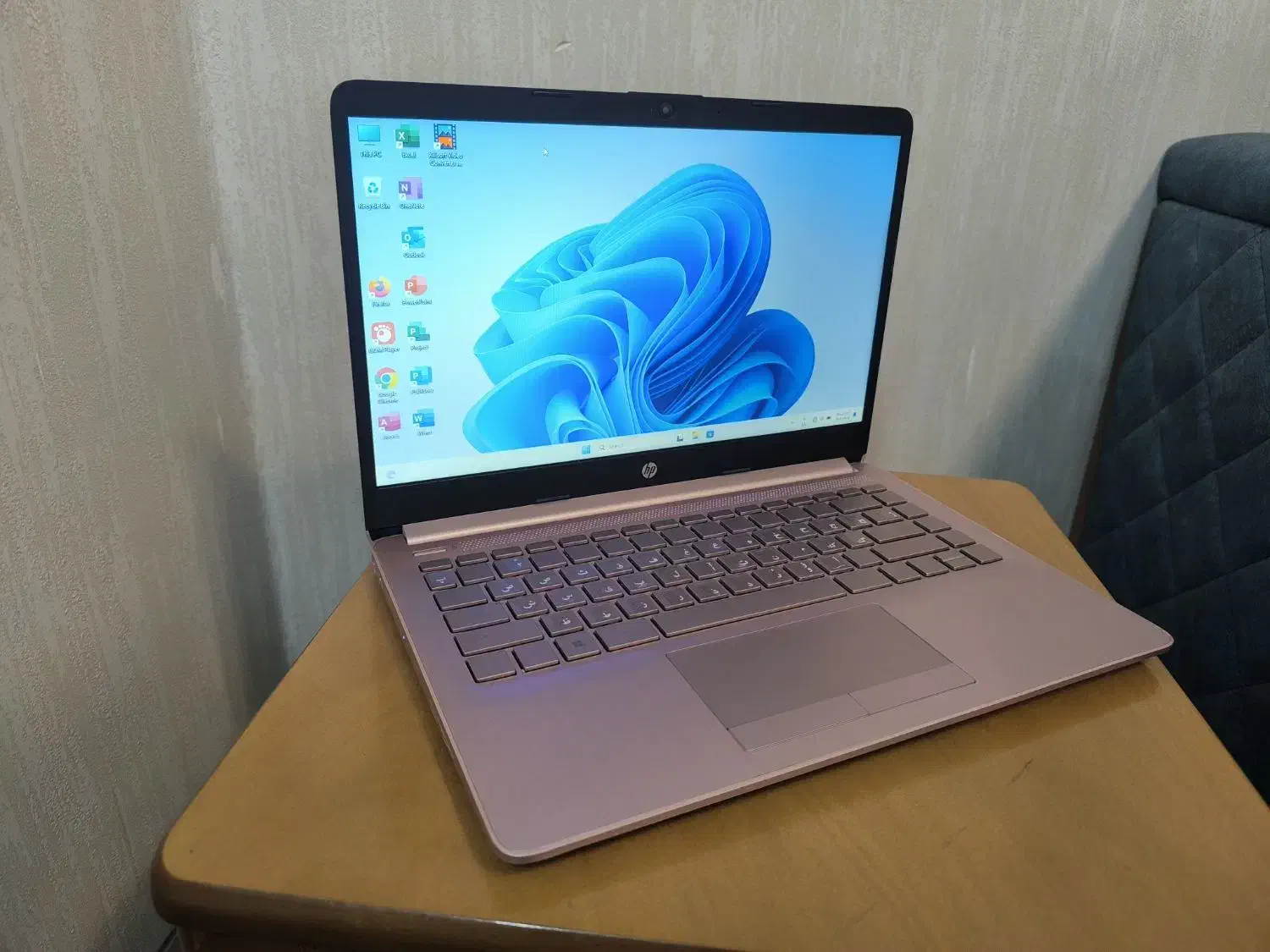 لپ تاپ در حد نو hp چهارهسته ای نسل جدید با دو هارد|رایانه همراه|شیراز, زرهی|دیوار