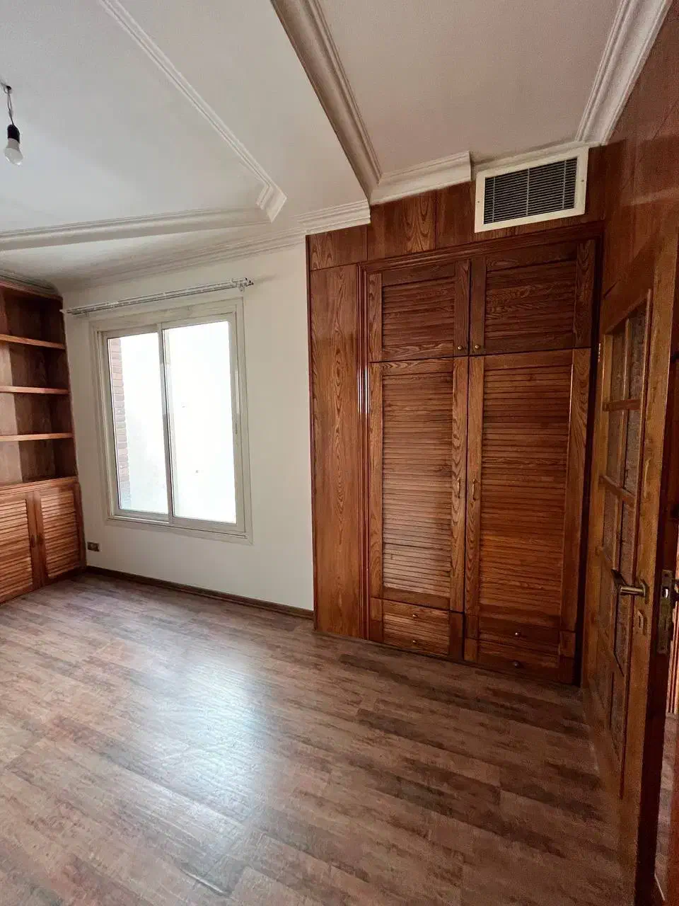 ۳ خواب / ۱۷۰ متر /تک واحدی / ویو ابدی  زعفرانیه