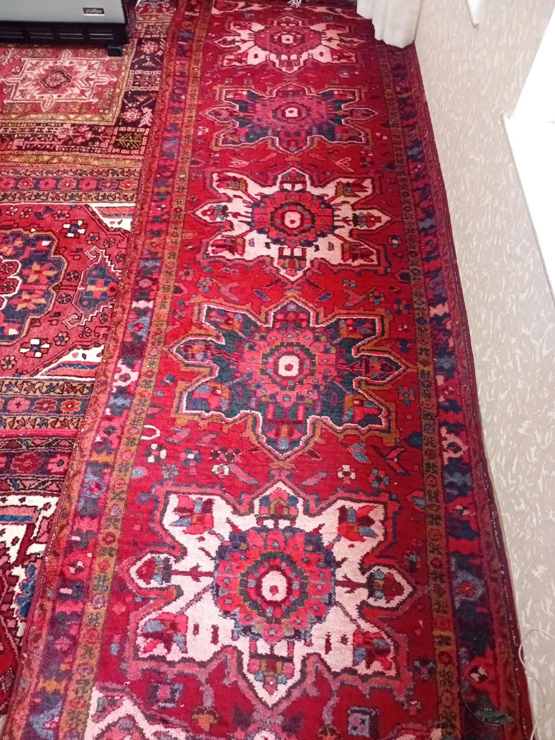 فرش کناره دستبافت|فرش|اهر, |دیوار