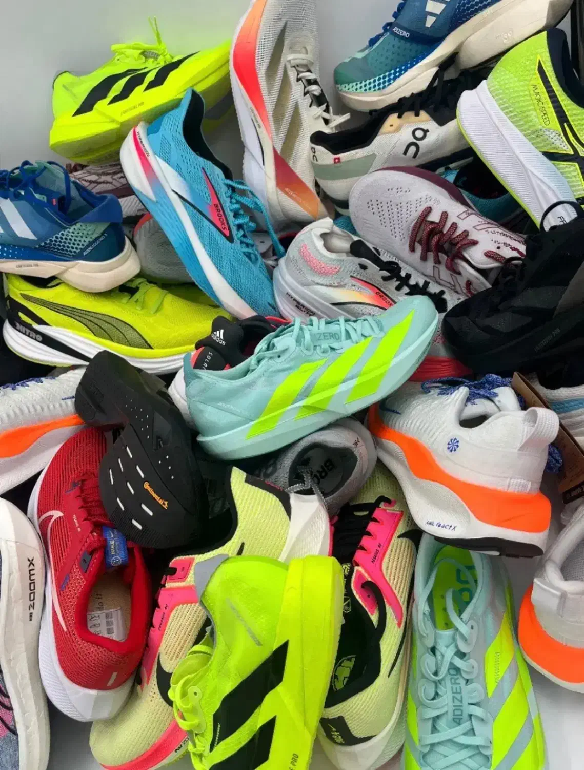 فروشگاه رانینگ دویدن (اورجینال)|کیف، کفش، کمربند|تهران, زاهد گیلانی|دیوار