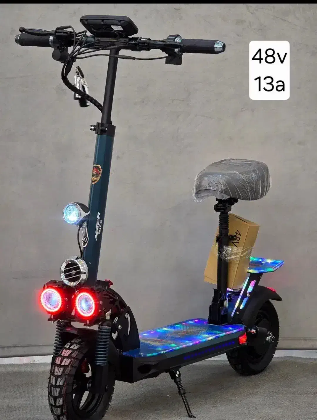 اسکوتر کیوتو درجه یک 6 ماهه بدون سود|دوچرخه، اسکیت، اسکوتر|شهرکرد, |دیوار