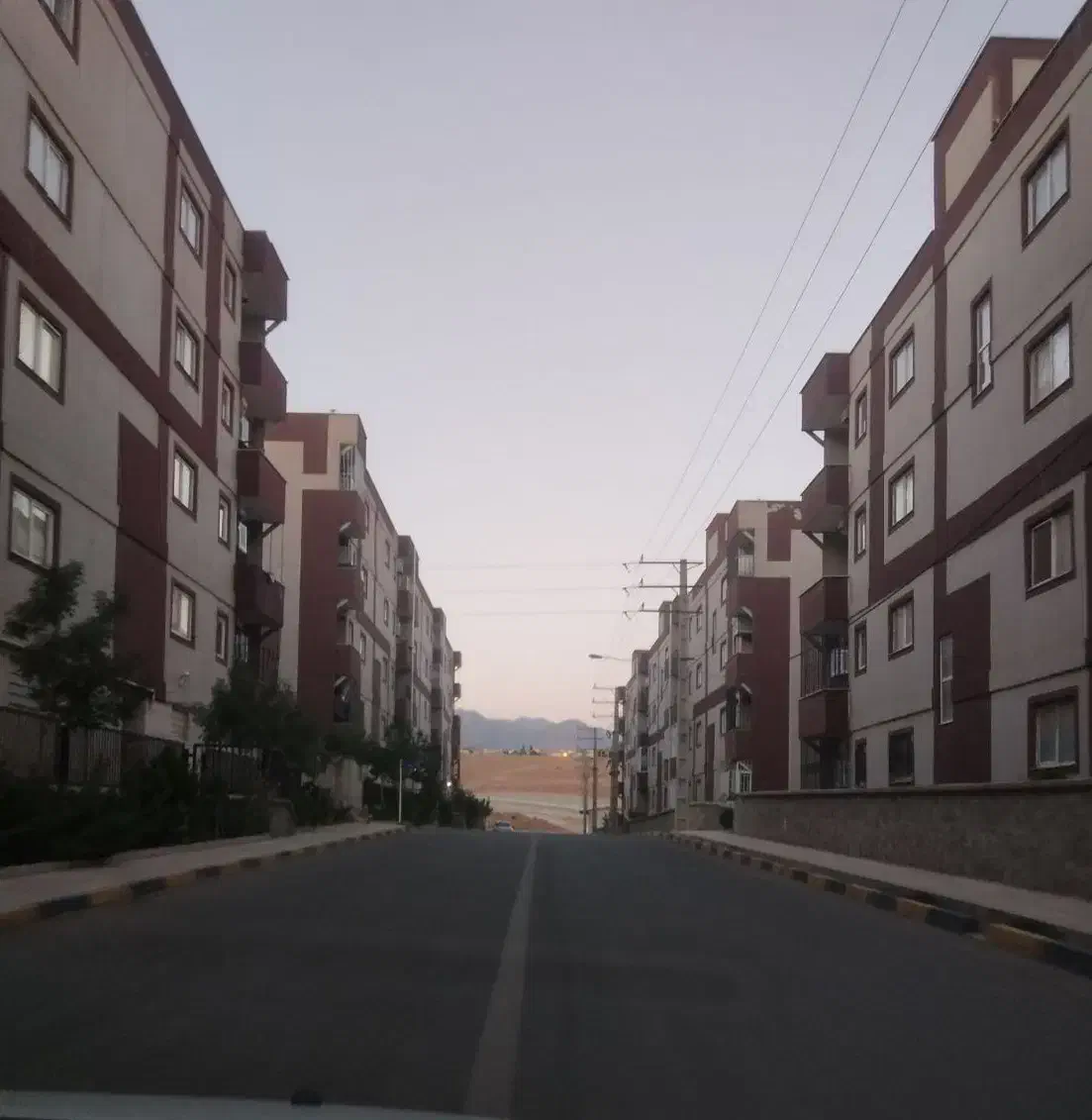 ۸۵متری خوش‌نقشه جنوبی بام مِهستان|فروش آپارتمان|هشتگرد, شهرک گلها|دیوار