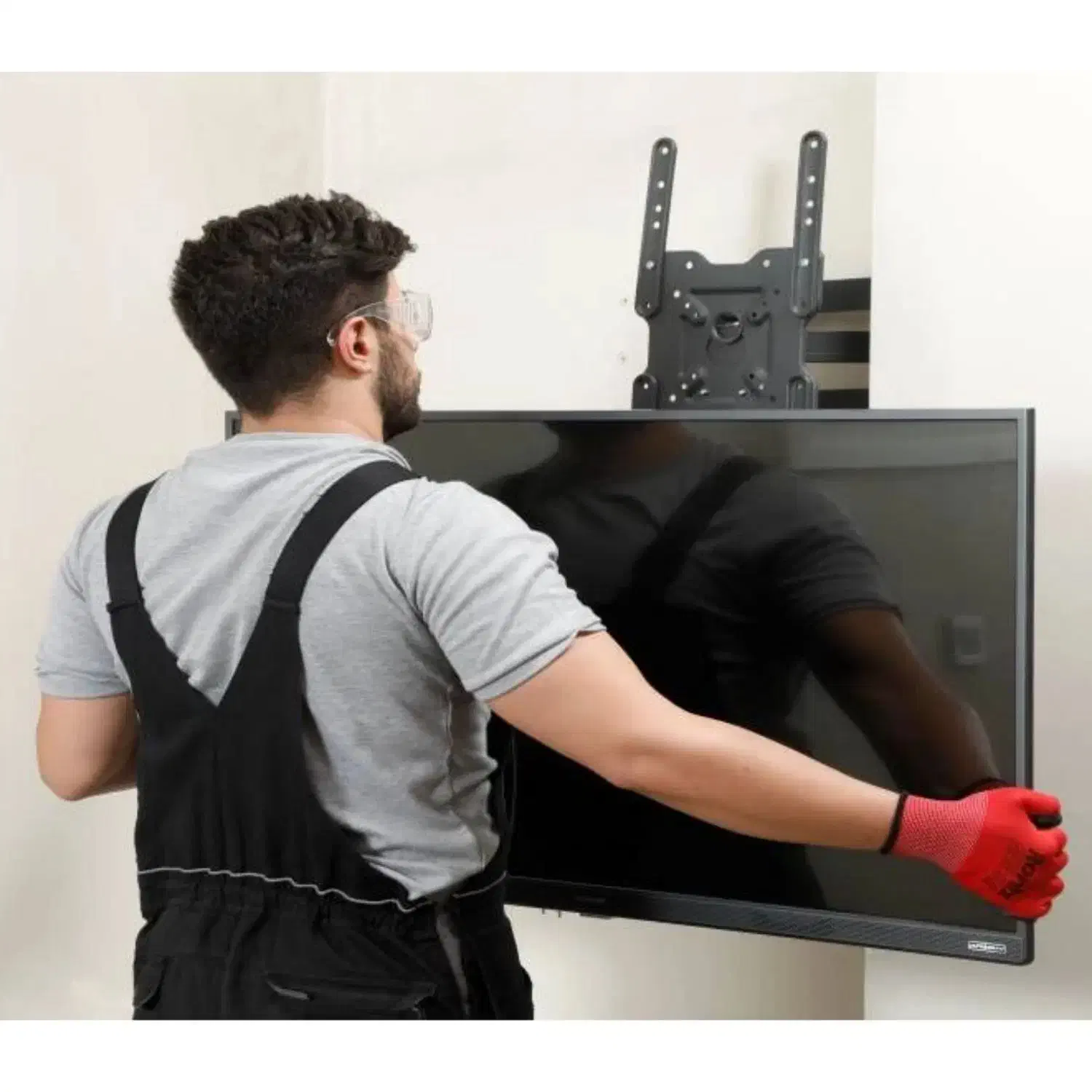 نصب تلویزیون به دیوار|خدمات پیشه و مهارت|مشگین شهر, |دیوار