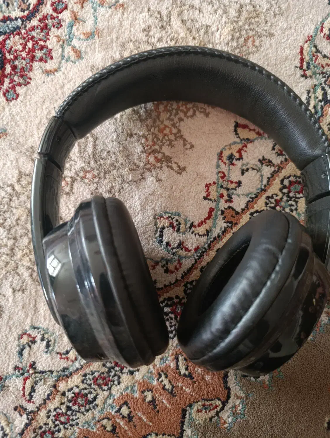 هدفون ، سالم  و بدون مشکل، در نو|لوازم جانبی موبایل و تبلت|بندر دیر, |دیوار