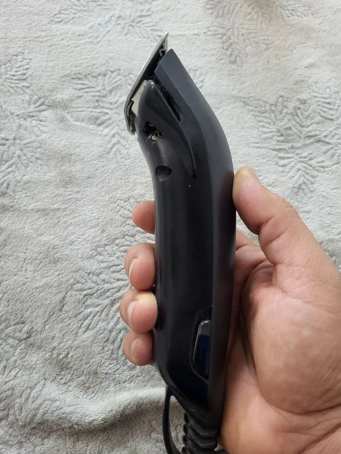 ریش تراش رمینگتون در حد نو  Remington|آرایشی، بهداشتی، درمانی|شیراز, شهرک بهشتی|دیوار