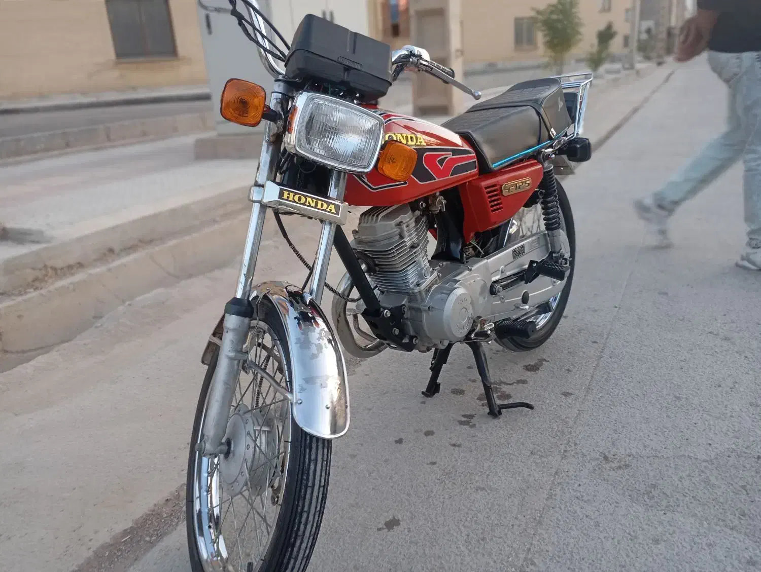 موتور مزایده مدل ۸۱|موتورسیکلت|لردگان, |دیوار