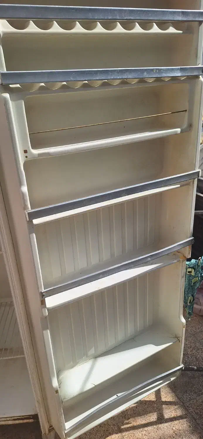 یخچال|یخچال و فریزر|خمینی‌شهر, |دیوار