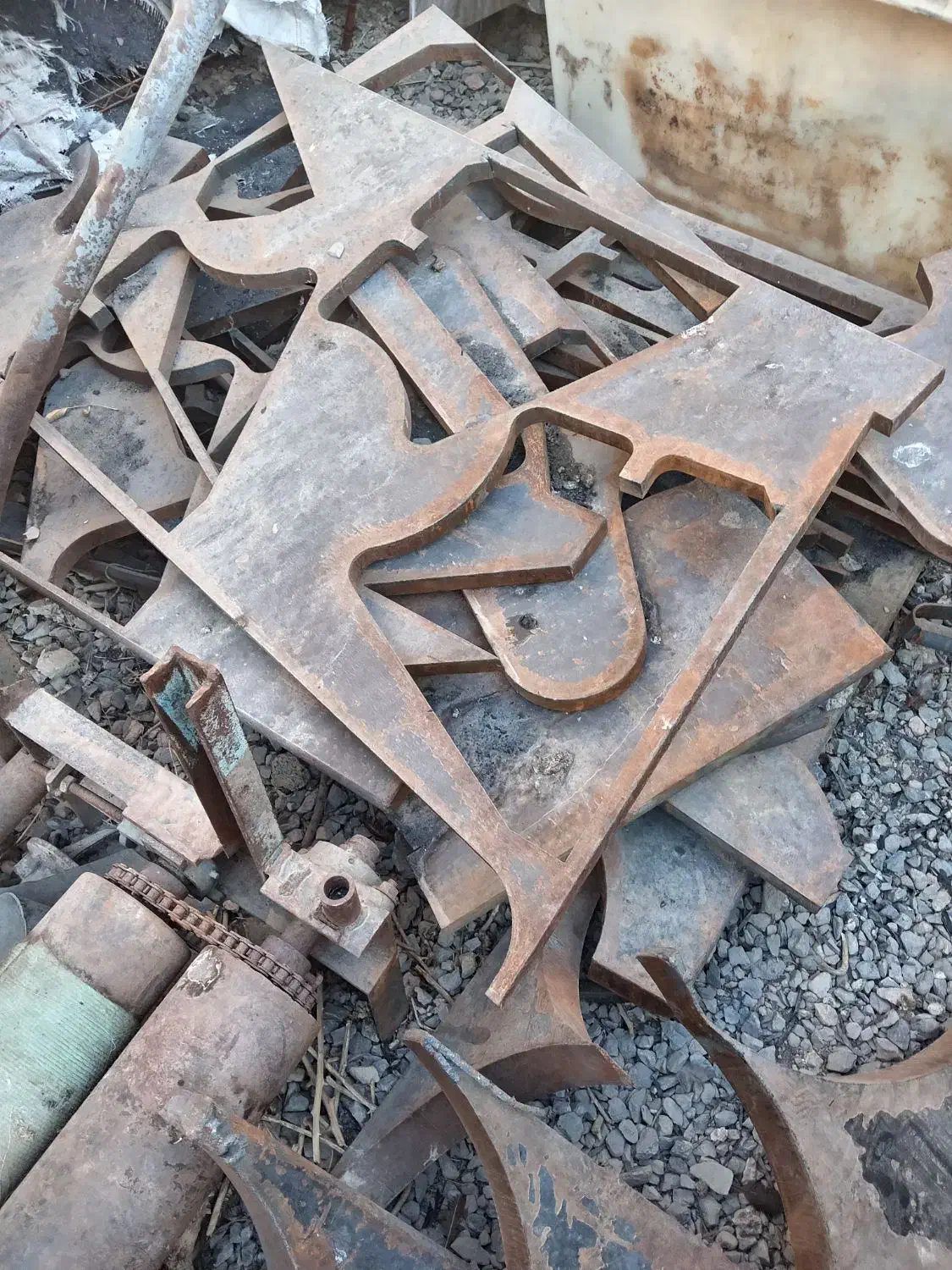 خرید و فروش انواع ضایعات فلزات کارتن لاک درهم|خدمات پیشه و مهارت|نجف‌آباد, جلال آباد|دیوار