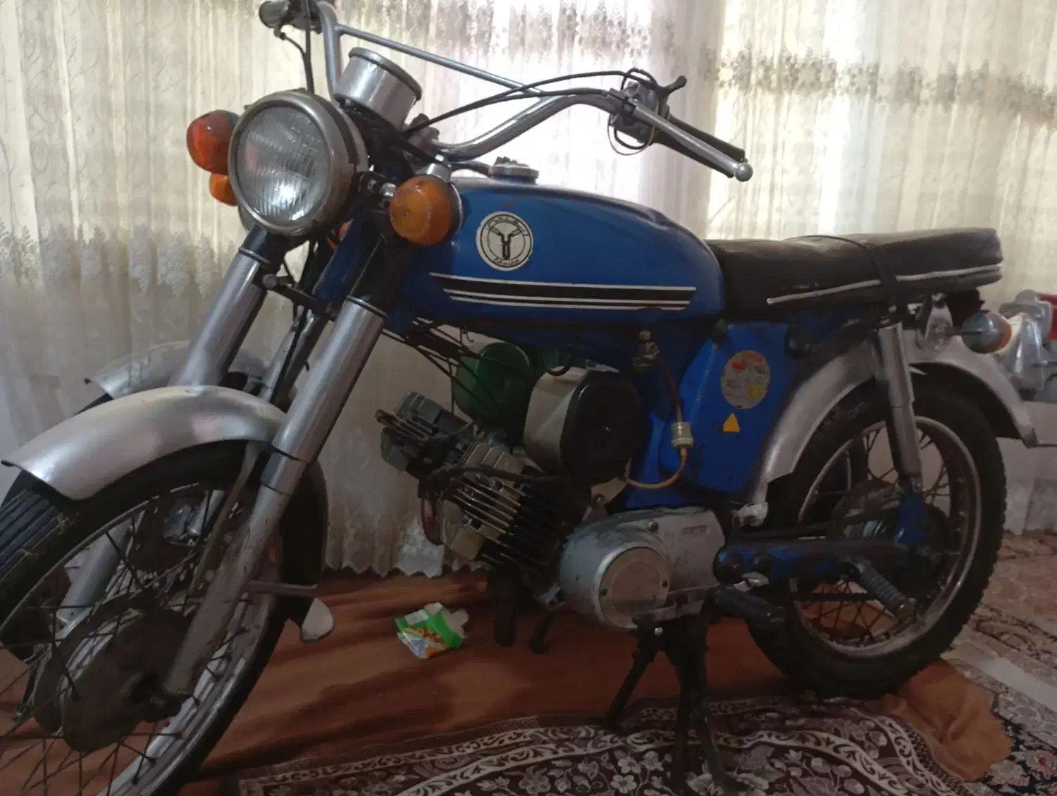 چهارعددیاماها۱۰۰تمام وسایلاش فابریک تک هندل روشن|موتورسیکلت|کرج, آق تپه|دیوار