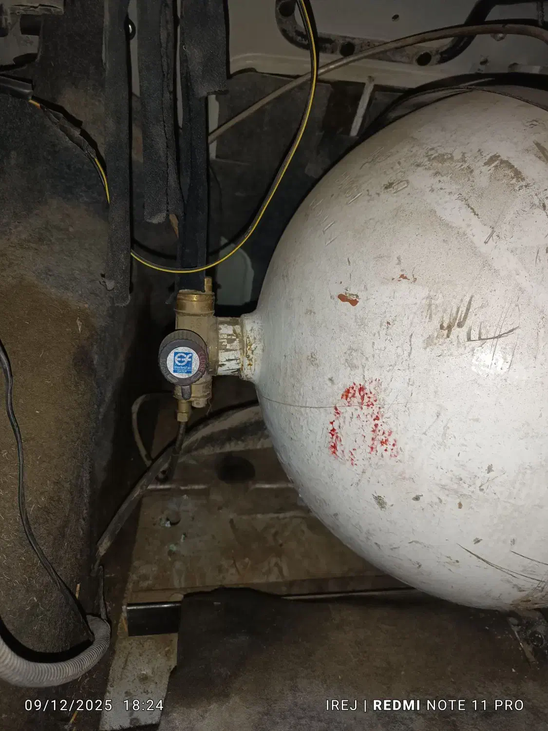 منبع گاز سواری|قطعات یدکی و لوازم جانبی|مشهد, ایمان|دیوار