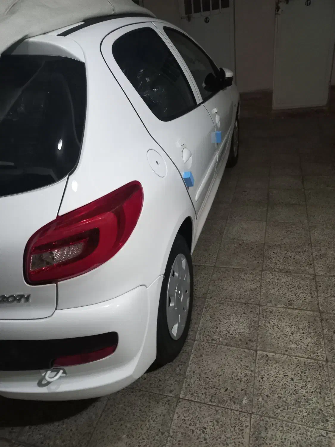 پژو ۲۰۷خشک پاناروما|خودرو سواری و وانت|همدان, |دیوار