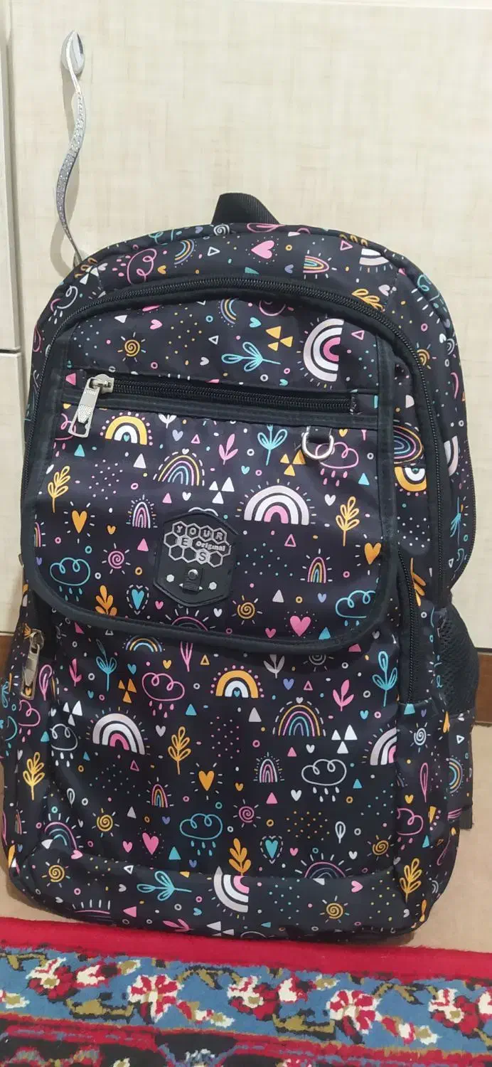 کوله پشتی مدرسه(دخترانه)|کیف، کفش، کمربند|مراغه, |دیوار