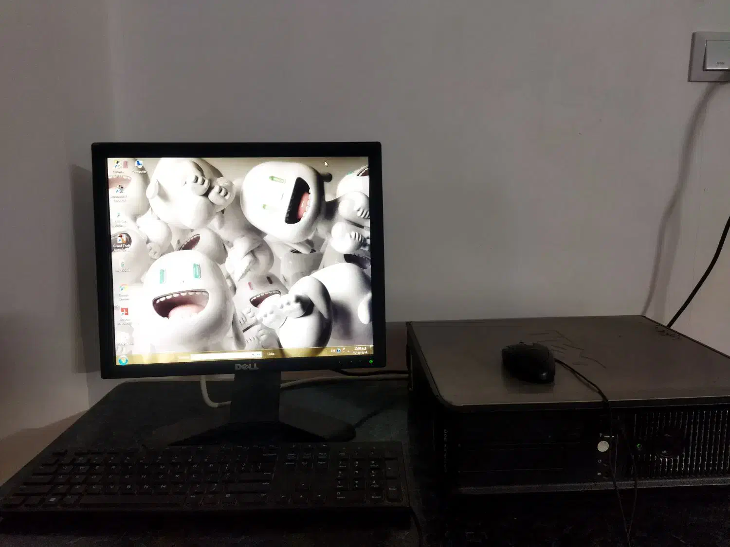 کامپیوتر|رایانه رومیزی|نیشابور, شهید بهشتی|دیوار