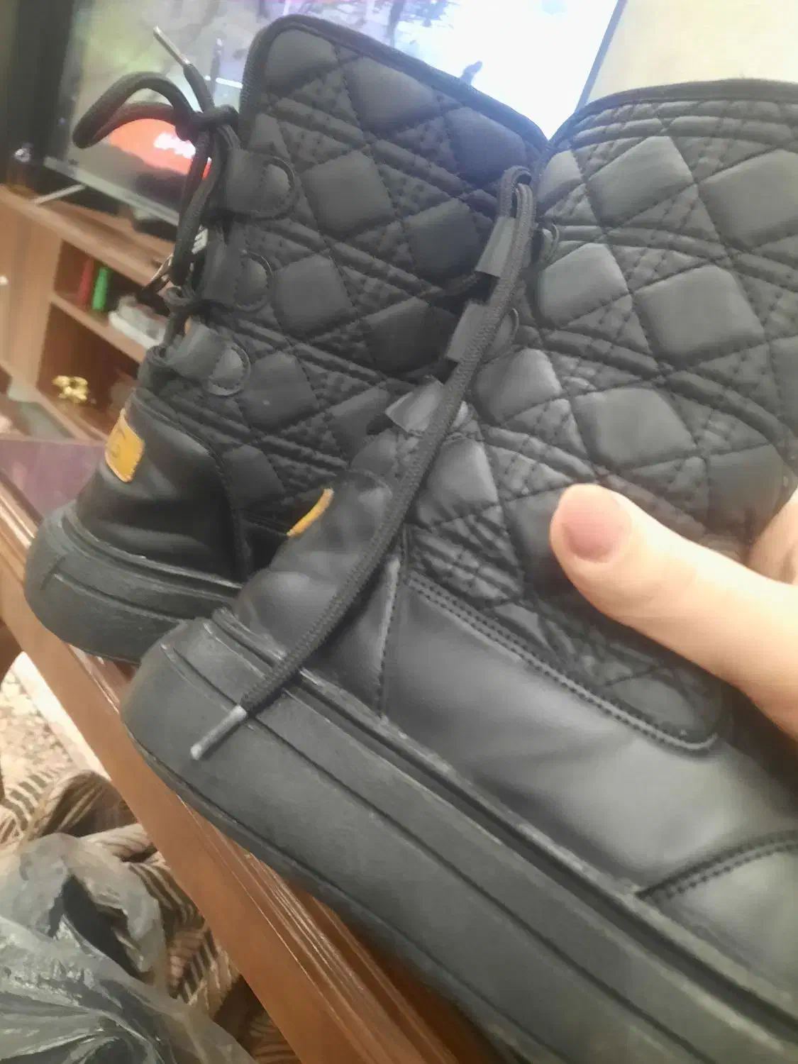 بوت دخترانه و نیم بوت اچ ان ام|کفش و لباس بچه|تهران, شمیراننو|دیوار