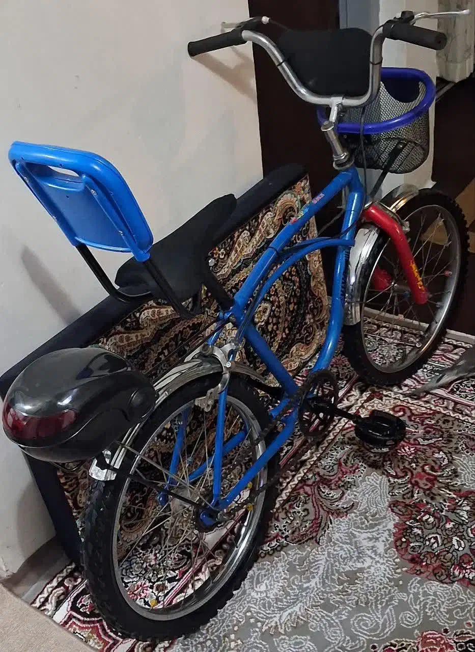 ۲عدد دوچرخه ۲۰ و۱عدد ۱۲|دوچرخه، اسکیت، اسکوتر|رباطکریم, شهرک والفجر|دیوار