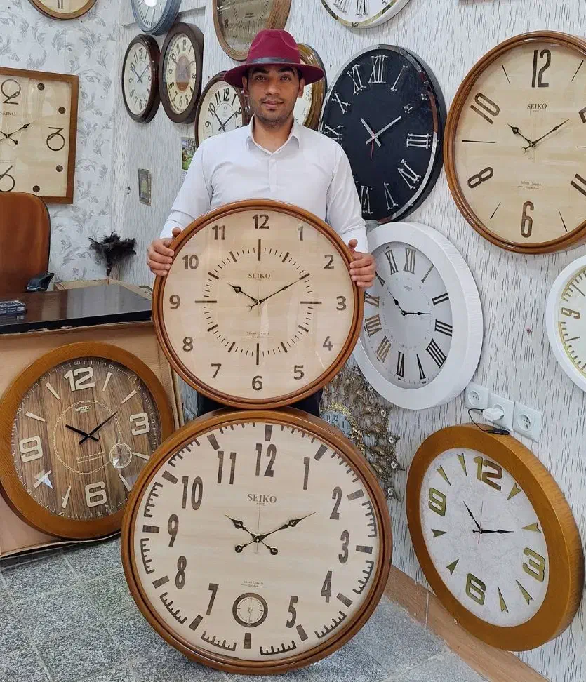 ساعت دیواری گرد جدید سایز ۷۵ و ۶۰|ساعت دیواری و تزئینی|بروجرد, |دیوار