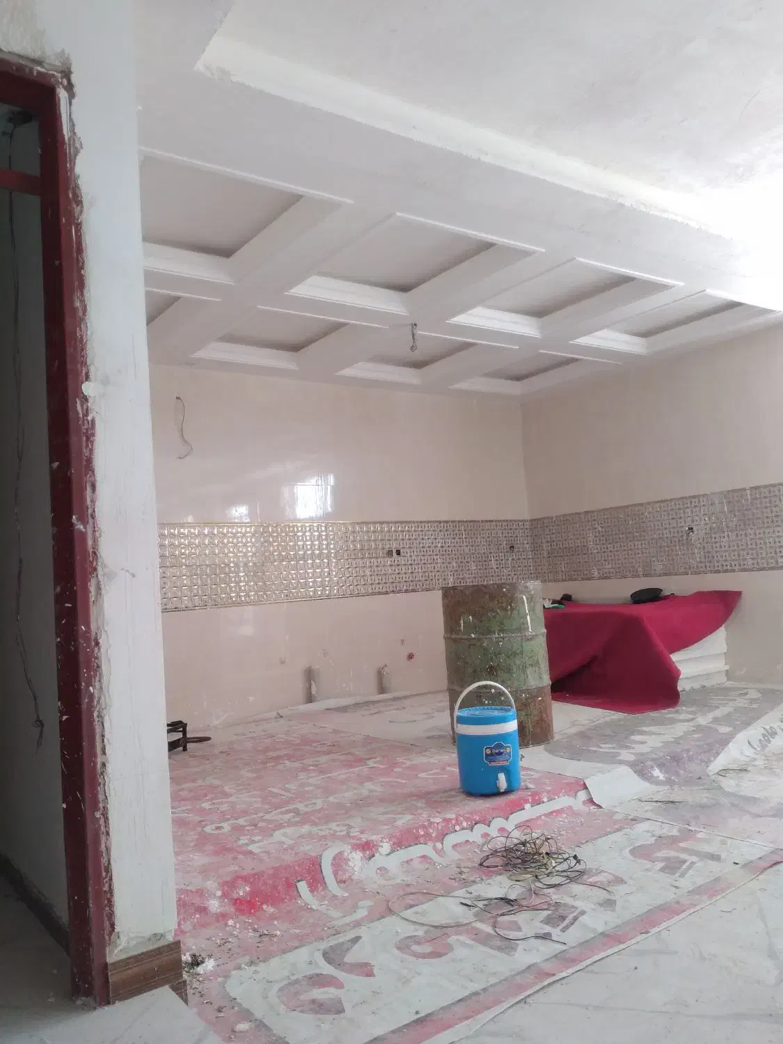 گچ کار گچکاری سفید کاری(گچبری دلفان)|خدمات پیشه و مهارت|الشتر, |دیوار