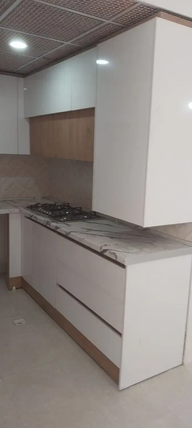 رهن کامل ۲۶ ماهه ۲ خواب صفر|اجارهٔ آپارتمان|شیراز, شهرک مدرس|دیوار