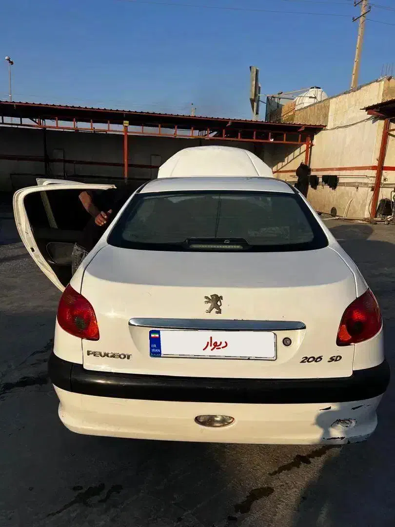 پژو ۲۰۶ صندوق دار v8|خودرو سواری و وانت|شیراز, رکن‌آباد|دیوار