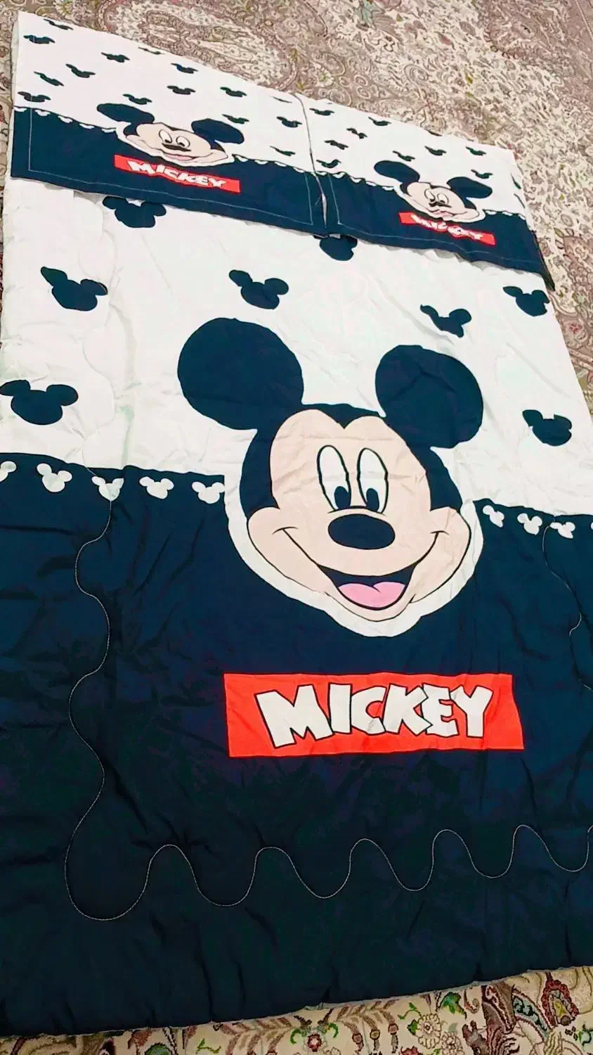 روتختی نوجوان|رختخواب، بالش، پتو|بندر گناوه, |دیوار