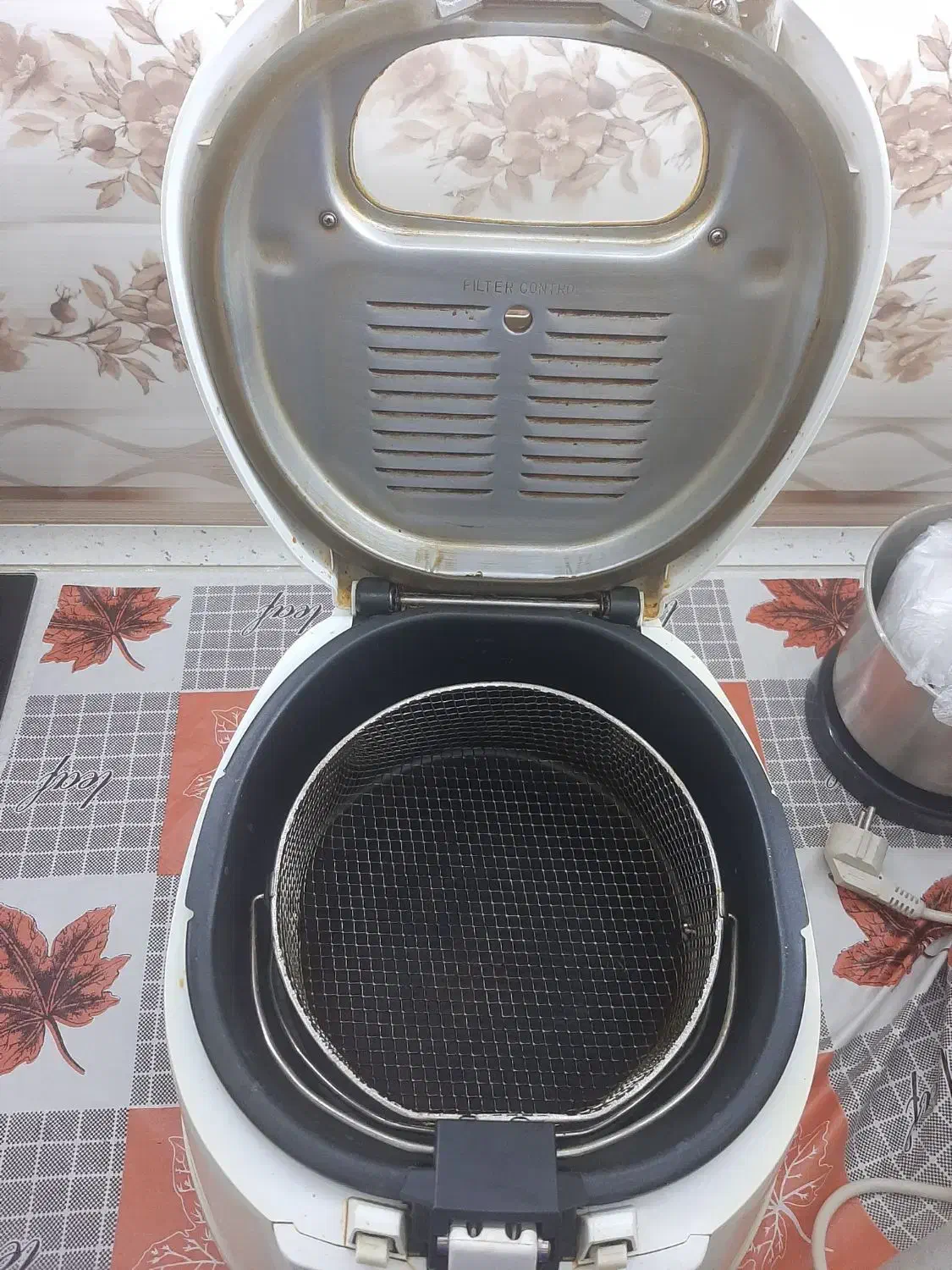 سرخ کن|سایر لوازم برقی|قم, شهر قائم|دیوار