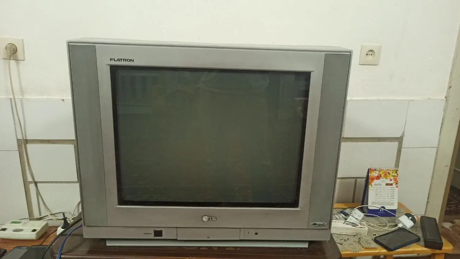 تلویزیونlG|تلویزیون و پروژکتور|کازرون, |دیوار