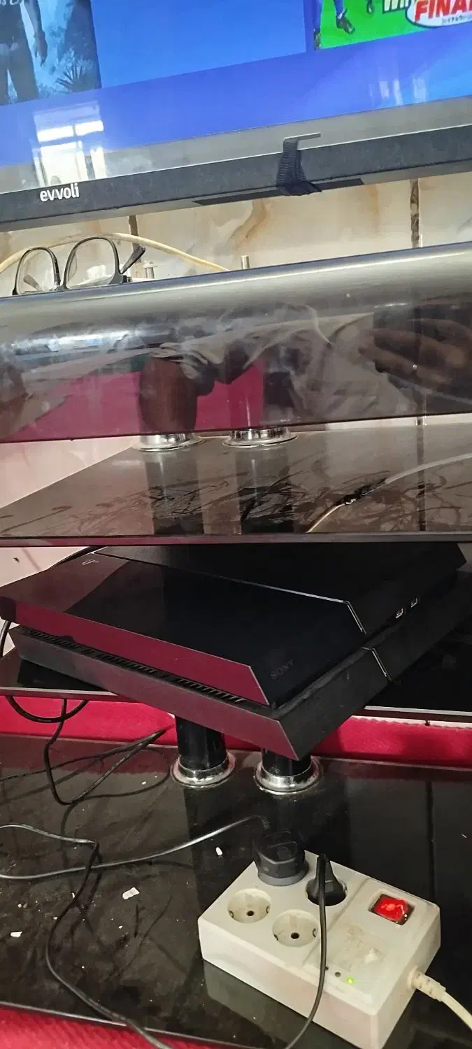ps4 1tbکپی خور چهار دسته|کنسول، بازی ویدئویی و آنلاین|قیدار, |دیوار