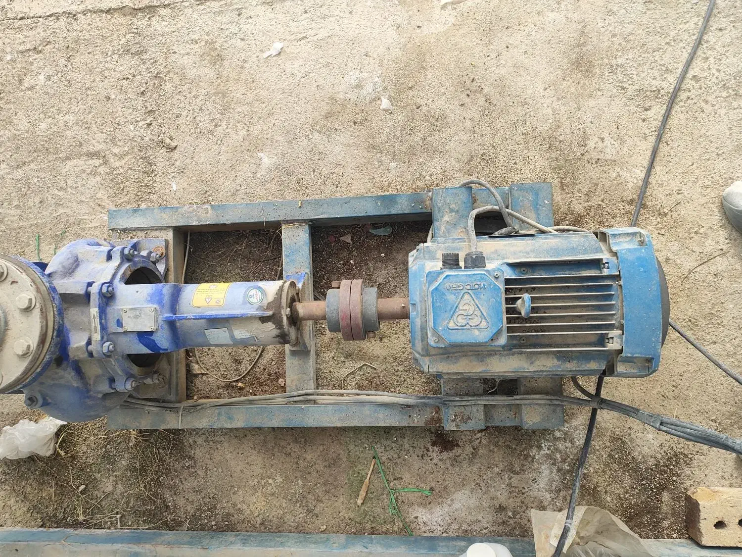 پمپ گریز از مرکز 4 اینچ پمپیران با موتور سه فاز|ماشینآلات صنعتی|ماکو, |دیوار