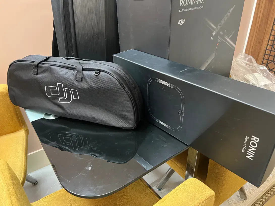 گریپ رونین m و mx آکبند|دوربین عکاسی و فیلم‌برداری|قم, سالاریه|دیوار