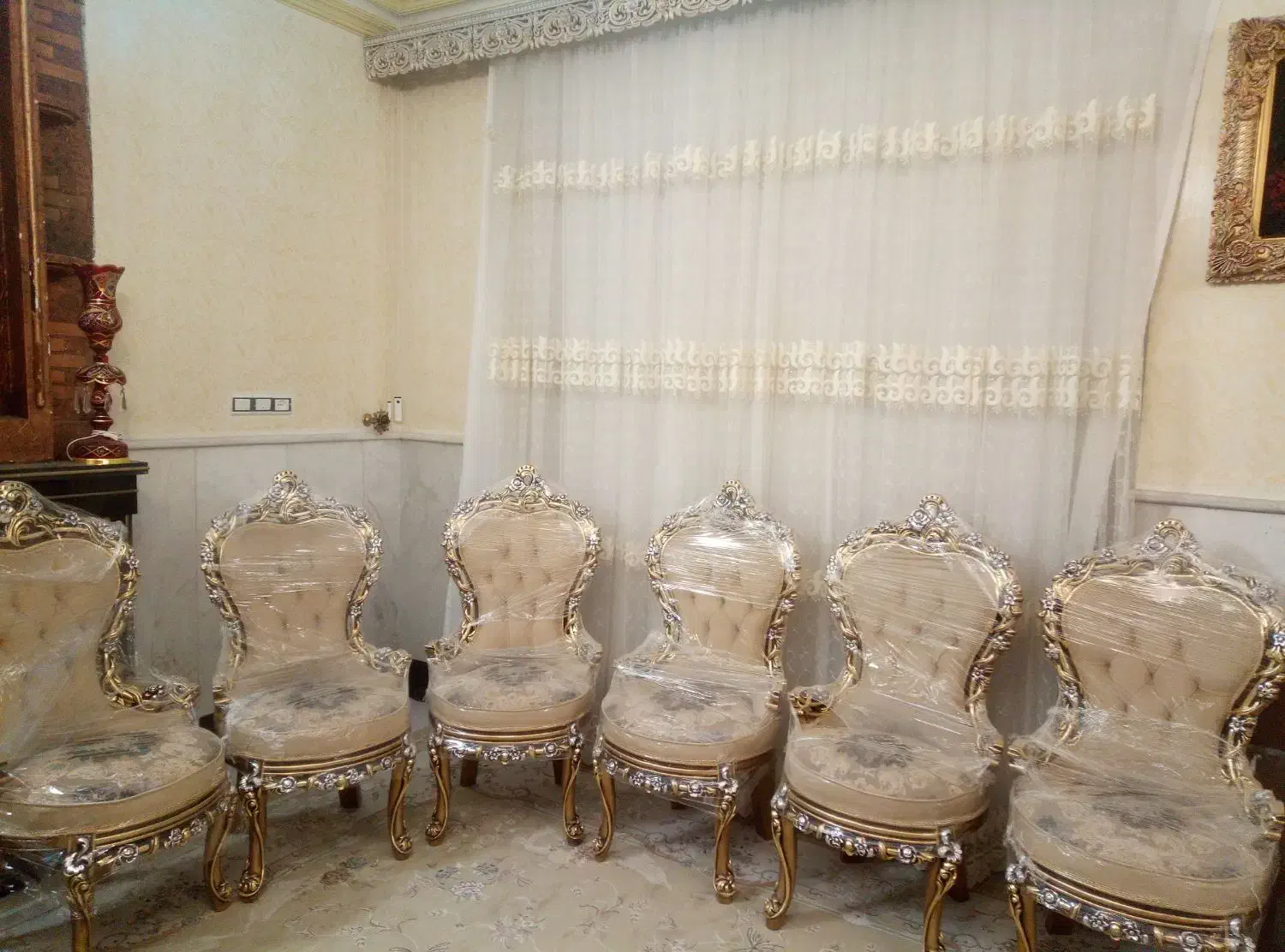 میز غذاخوری 8نفره|میز و صندلی غذاخوری|گلبهار, شهر جدید گلبهار|دیوار