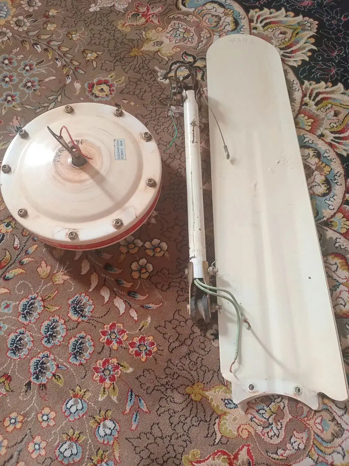 پنکه سقفی|پنکه و تصفیهکنندهٔ هوا|مسجد سلیمان, |دیوار