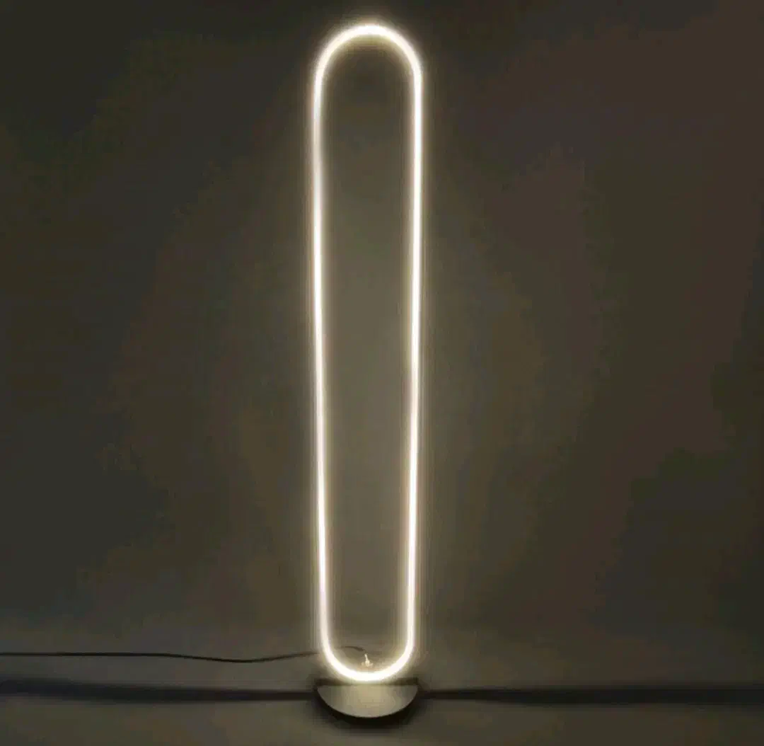 کنارسالنی مدرن|چراغ خواب و آباژور|اهواز, کمپلو جنوبی|دیوار